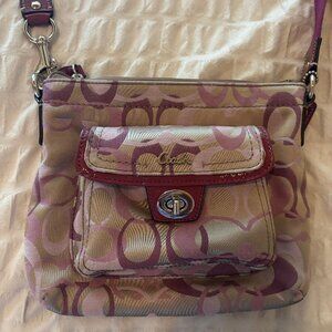 Authentic Coach Penelope Swingpack Crossbody